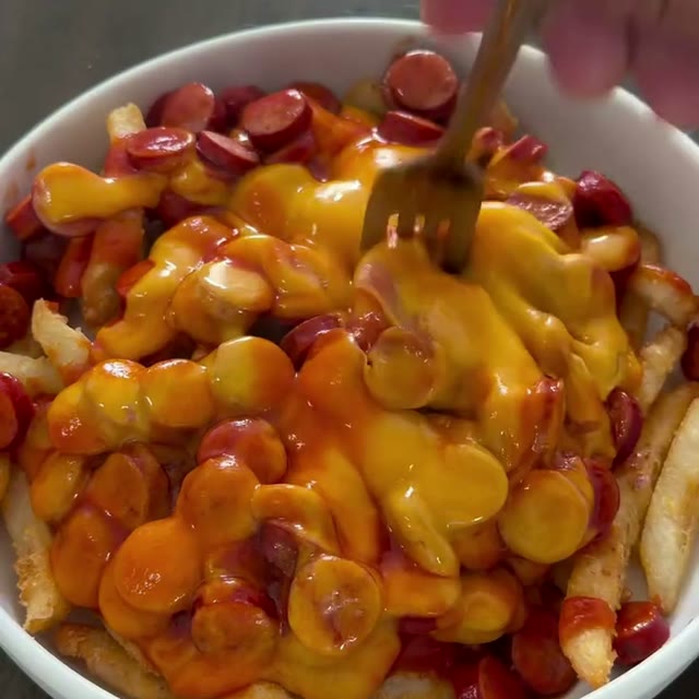 Bol de frites hot-dog